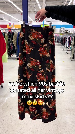 Discover Vintage 90s Maxi Skirts for Thrifting Lovers
