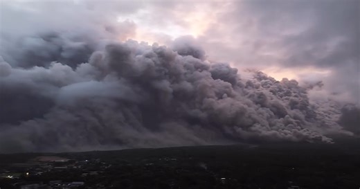 Thousands evacuated as Mayon Volcano in Philippines' Albay province erupts