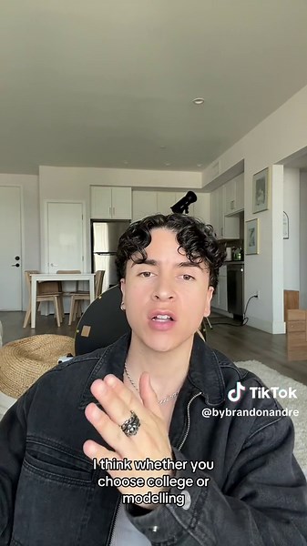 Modeling or college #modeltips #modelingcareer #college #university #model #modeltips #modeltiktok #teenmodel