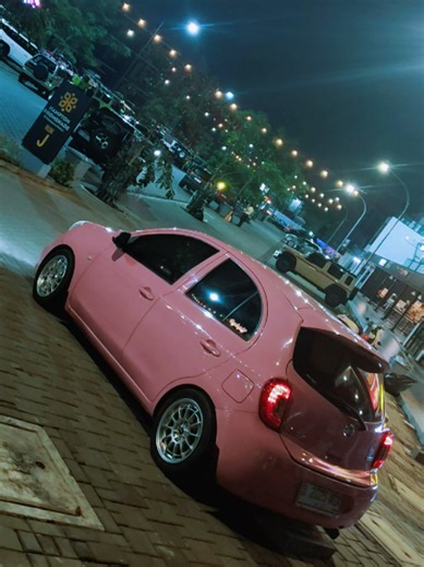 Cinematic Experience with Nissan March H-14