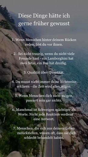 Wenn ich eines gelernt habe, dann das: Das Leben wird leichter, sobald du aufhörst, es allen recht machen zu wollen. Manchmal musst du Menschen verlieren, um dich selbst wiederzufinden. Manchmal brauchst du Stille, um wieder deine eigene Stimme zu hören. Und manchmal ist es keine Schwäche, loszulassen – sondern Selbstschutz. 🖤 Welche dieser Punkte hat dich am meisten getroffen? #lebensweisheiten #mindsetdeutsch #selbstreflexion #persönlichkeitsentwicklung #selbstwert #selbstliebe #emotionen #ac