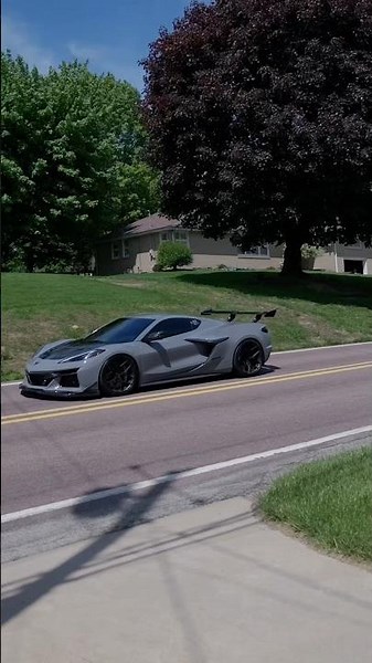 C8 Corvette Z06 flyby with Concept 841 headers! 😮