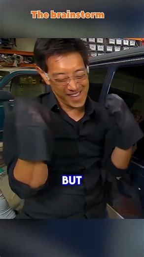 break the glass by hand #mythbusters #thebrainstrom #facts