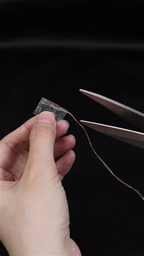 I Tried Threading a Needle with Tape... and It Worked?! #sewing #sewinghacks #sewingmachine #thread