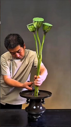 Ikebana The Japanese Art of Flower Arrangement That Wins Hearts 🌸❤️
