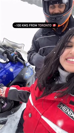 1.5 Hours from Toronto, we visited this amazing Ski Resort in Barrie - @horseshoeresort and enjoyed some great winter activities. The resort offers comfortable accommodation options with a wide range of hotel room and condo styles rooms. You can make best use of their indoor heated pool, games area, and a gymnasium. Horseshoe has a variety of winter activities for you to explore: • Downhill Ski and Snowboard run • Snow Tubing • Fat biking • Slope side skating on their outdoor rink • Snowmobile G