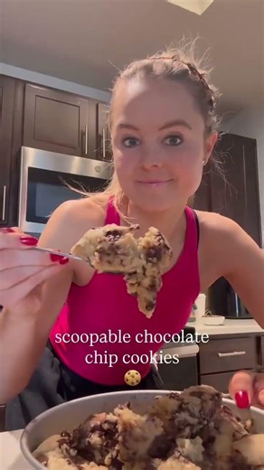 GIANT Scoopable Chocolate Chip Cookies! 🍪 (Gluten Free)