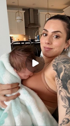 Rini Frey on Instagram: "Cluster feeding ✨🥲 #newborn #momlife #postpartum ib: @mikaelaladocki"