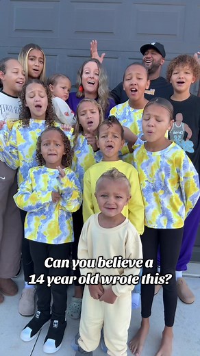 Tate Butts: Kids' New Favorite Song by Collins Kids