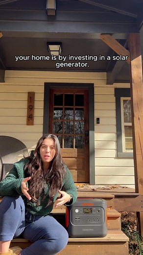 Ever wondered about your home's power consumption? Jackery's Solar Generator 1000 Plus steps in as a game-changer, reducing usage and supporting your everyday devices. Dive into smart energy solutions with Jackery! 🌟 #EnergyEfficiency #JackerySolarPower