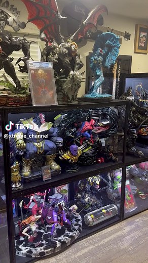 HUGE #Venom and #venomized #marvel character #statue #collection #Eddiebrock #symbiote #kinginblack #absolutecarnage #carnage #toxin #peterparker #spiderman #loki #ghostrider #batman #hulk #brucebanner #deadpool #wadewilson #mjwatson #gwenstacy #maryjanewatson #gwenom #thanos #marvel