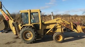 1976 Massey Ferguson 50C Loader Backhoe | Construction