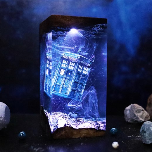 Doctor Who TARDIS- Epoxy Resin Lamp, Handmade Police Call Box, Sci-Fi LED Night Light, Time Travel Decor