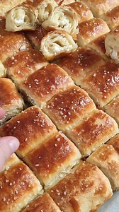 209K views · 1.2K reactions | Najmekše mini pecivo za svaku priliku ☺️ recept ovde i u prvom komentaru https://www.youtube.com/watch?v=FROsdEi7Yr8 | Najbolji Domaci Recepti | Facebook