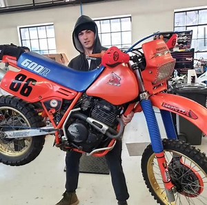 Not many runners can do a 2:52 marathon and lift an xr600 like Scott Summers. | Kaplan Cycles