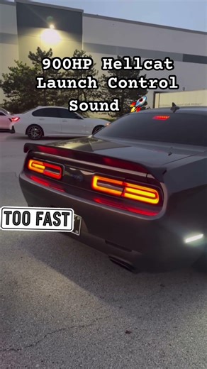 Launch control on 900HP Hellcat 🚀 #shorts #srt #hellcat #reels #trending #viral #mopar #challenger