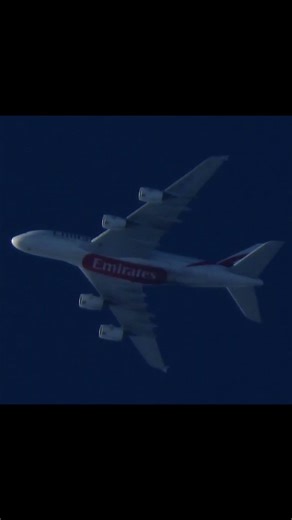 Emirates 🇦🇪 airbus a380-800 #contrails #aviation #aircraft #photography