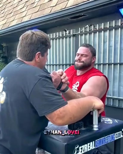 7.6K views · 67 reactions | Popeye Jeff Dabe #armwrestling #brasdefer #sport #jeffdabe #jeffdabe #edit #bighands #bigarms | Arm Wrestler | Facebook