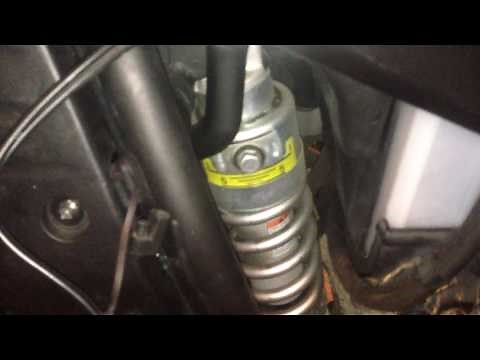 HOW TO: Tighten spring on Kawasaki KLR 650 Adjust Suspension Preload