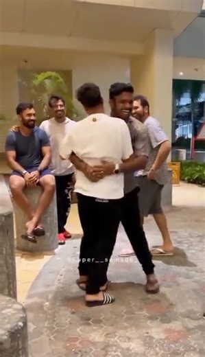 Happy Faces❤️ #rohitsharma #sanjubaba #sanjusamson #indiancricketteam #falconcxcuts #nbeditz #rewards
