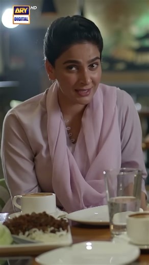 #SareRah - 𝐁𝐄𝐒𝐓 𝐌𝐎𝐌𝐄𝐍𝐓 #SabaQamar #SaboorAly #TAXI 🚕 #Shorts