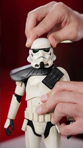 FIRST LOOK Hot Toys Imperial Remnant Stormtrooper Figure Unboxing