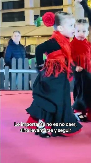 Su primera actuación 💃🏽 #juliamenugarcia #shorts