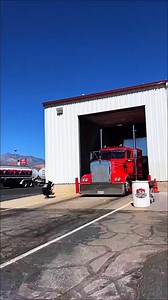 Kenworth truck coming out of the cleaning machine‼️😱 #americanhistory #truck | Asphalt Termites