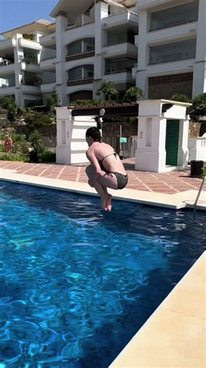 Exciting Pool Party in España