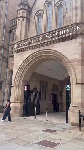 Exploring University Life in Manchester and Oxford