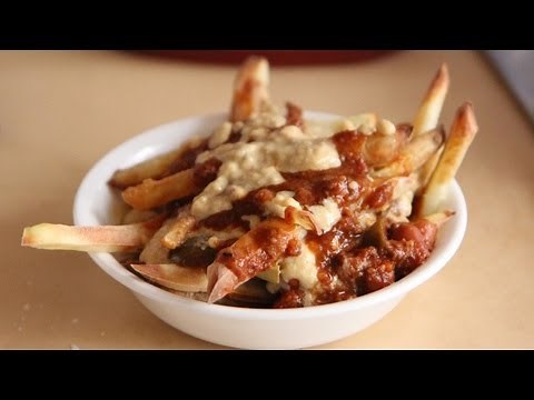Wendy's Chili Cheese Fries Recipe (TTOD #8 3.2.13) American - The Take Out Diet
