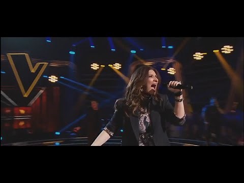 Laura Pausini canta El patio de Pablo López