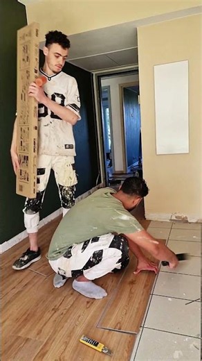 Is This The Most Satisfying Floor Makeover? 🤩 #shorts #roommakeover