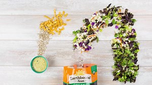 1.3K views · 23 reactions | Eating well can be convenient with our Earthbound Farm Organic Southwest Chopped Salad Kits. https://goo.gl/a15Qqg | Earthbound Farm | Facebook