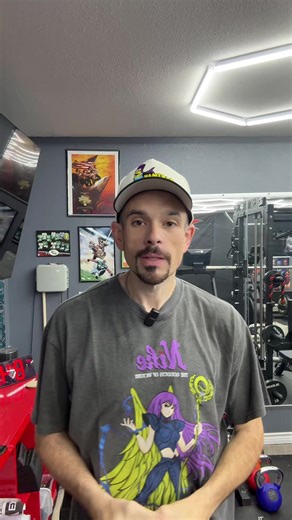 @EnergyDrinkCityUSA Trump drive energy flavor is passionfruit grape has 50 cal 11 carbs 11 sugars and 200 mg of caffeine 7.5 out of 10 use code JC Batman, 10% off Next order #gymtok #caffeineaddiction #energydrinkreveiw