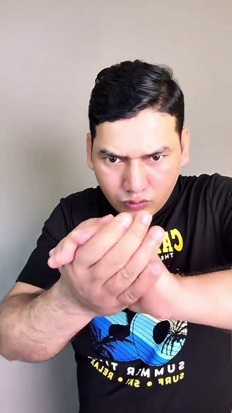 Magic Trick Tutorial: Make an Orange Disappear