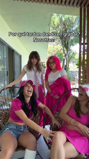 dale like si tú eres así con tu amiga