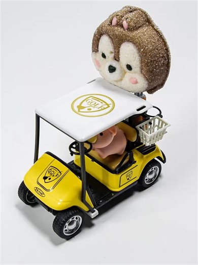 Baby Pig Enjoys Gummy Candy ASMR Experience