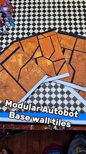 TRANSFORMERS Collapsible Autobots base build