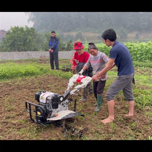 Hướng Dẫn Dùng Máy Cày Trâu Vàng Ngoài Đồng Cho Người Mới