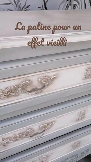 Donner un effet vieilli à un meuble bois / la patine