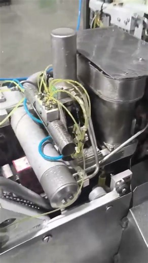 Tetra Pak packaging machines #machine #packagingmachine #factory