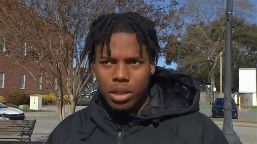 Former Washington Pam Pack star Terry Moore signs with Ohio State