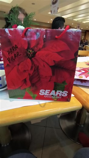 Cómo envolver regalos al estilo de Sears México