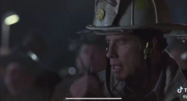 Part 1 of jack Morrison ladder 49 last moments in the movie #firefighter #firemen