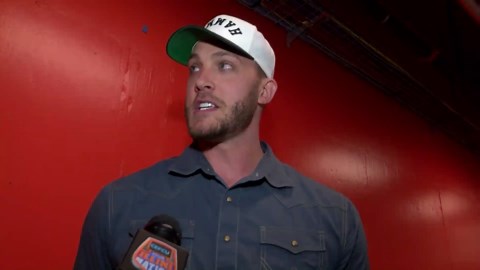 Meyers Leonard returns to Champaign after announcing retirement from basketball
