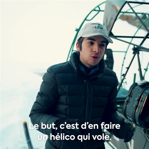 Léo est un petit prodige de la mécanique. Passionné par les hélicoptères, il répare, dans la grange de son grand-père haut en couleur, un SO.1221 Djinn, ancien modèle de l’armée française. 🚁 #hélicoptère #mécanique #france #pourtoi