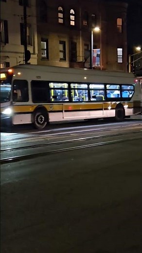 Mbta 66 bus on Huntington Ave! #mbta #bus #newflyerxd40