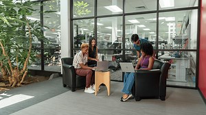 TI のグローバル インターンの声 | ビデオ | TI.com