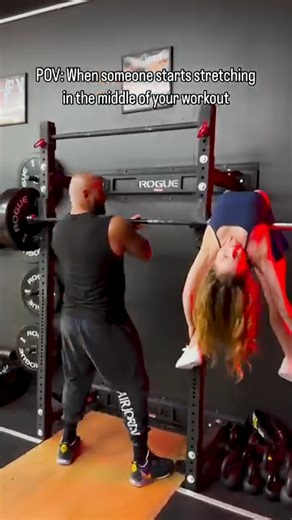 Stretch max level😲@realdealmada #FlexChallenge #ExtremeStretch #MobilityQueen #BodyBendGoals #StretchGoals | People Are Awesome